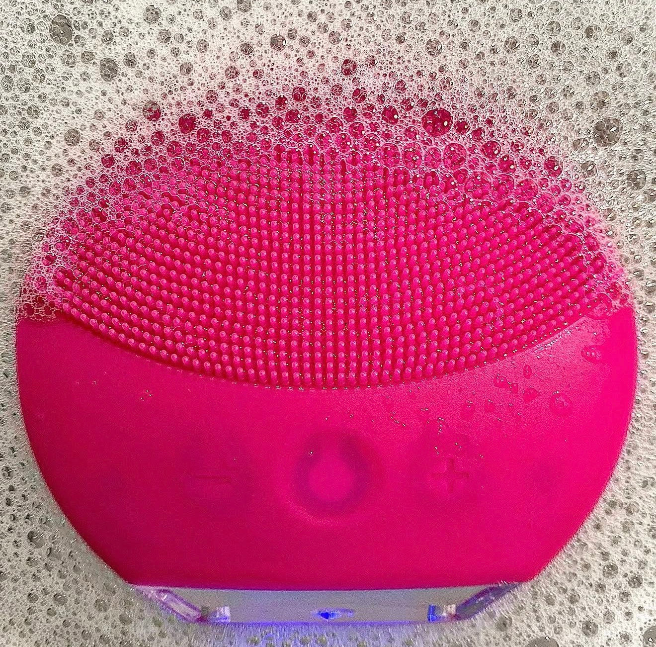 Beauty's Imperial Silicone Facial Scrubber